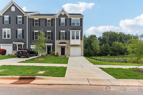 3222 Beeler Lane Charlotte NC 28208