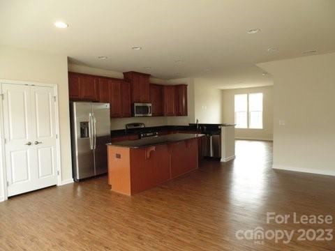 Antiquity - Residential Lease