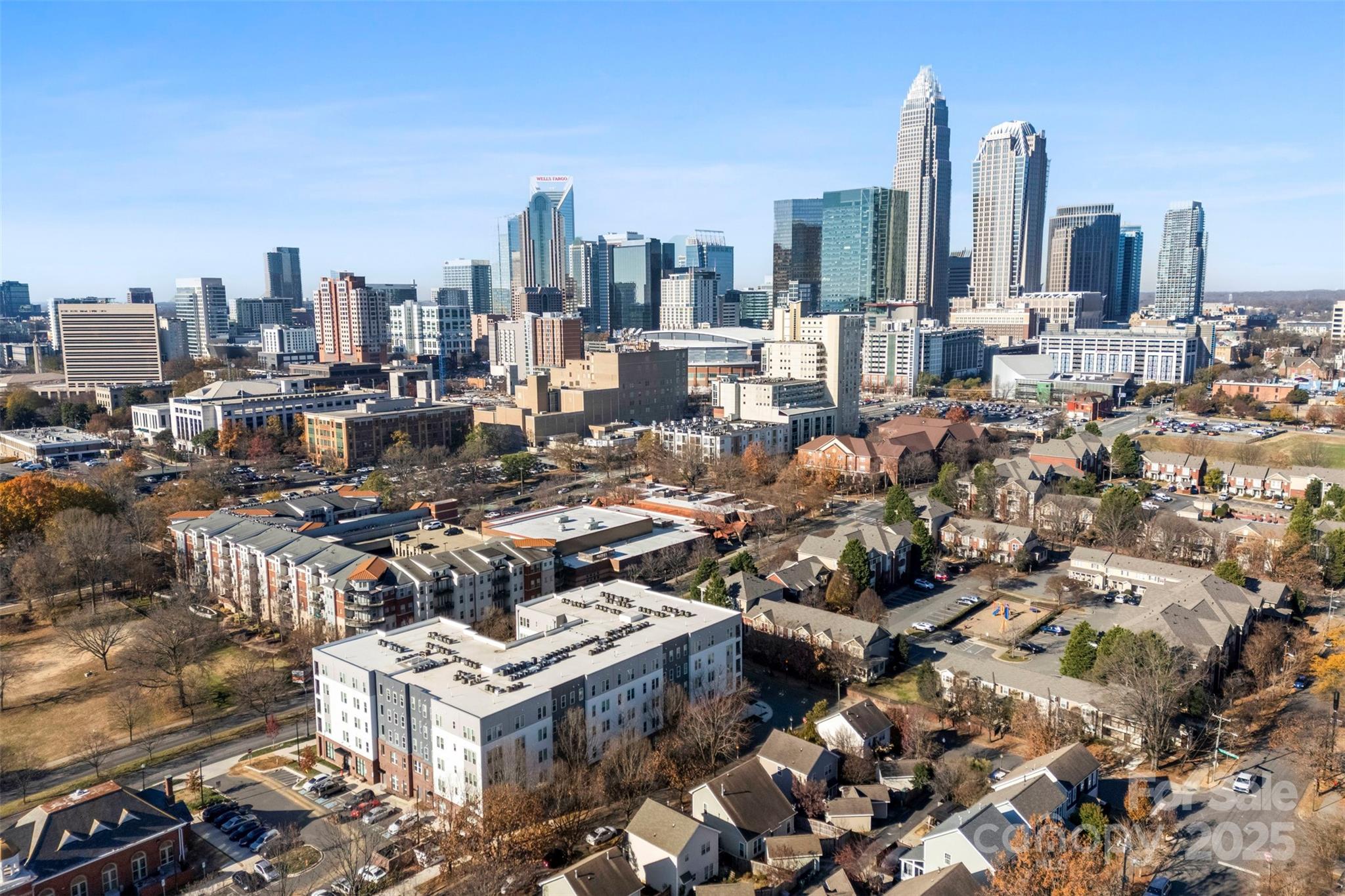 711 Parkside Terrace Lane