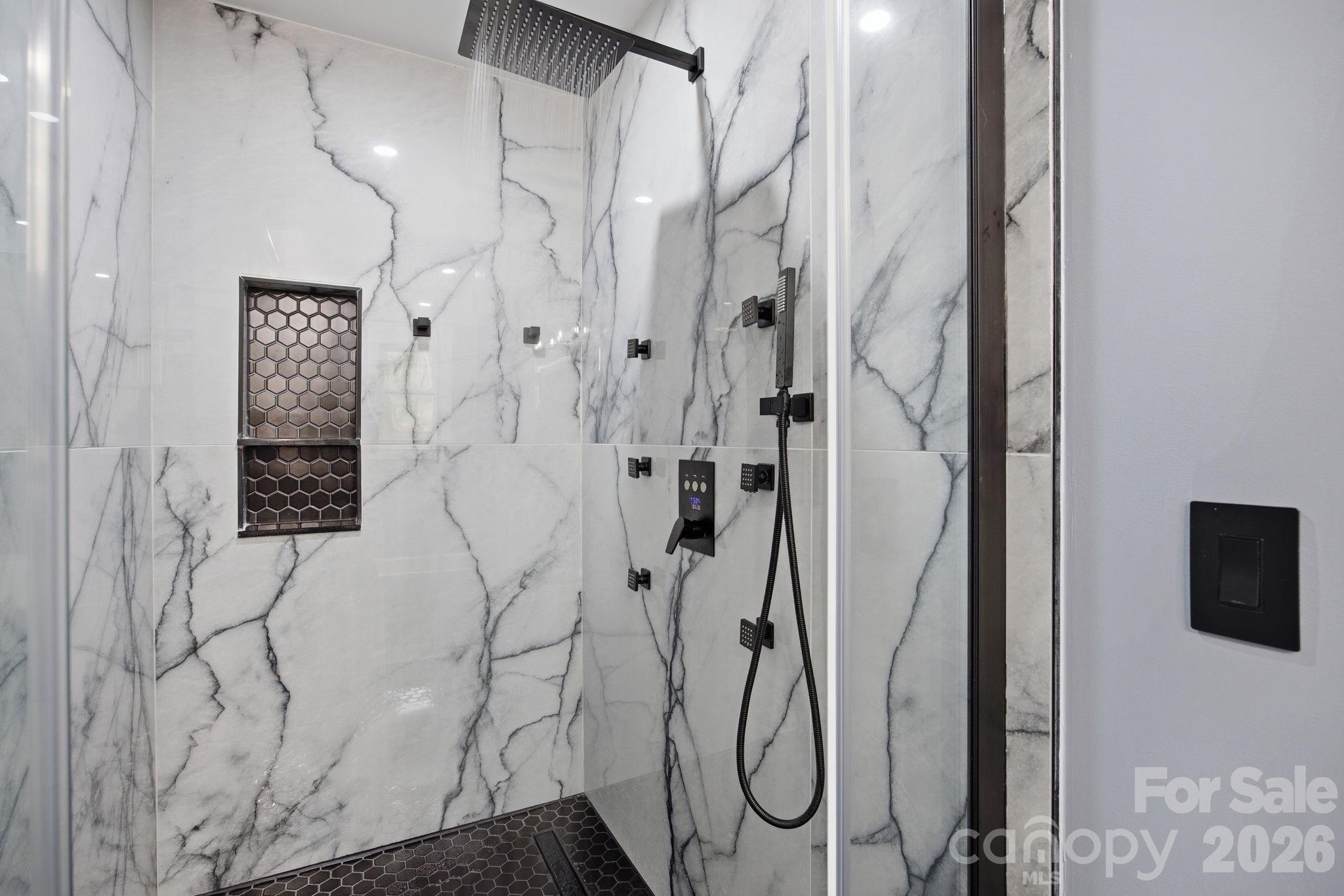 Rambling Hills - Residential