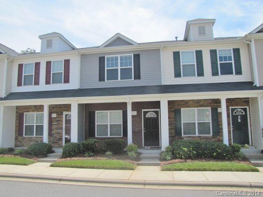 Fantastic town home features hardwoods down, neutral colors throughout, family room with gas fireplace and TV niche. Kitchen has SS appliances, granite counter tops and 42" maple cabinets. Laundry and two bedrooms up, each with a private bath. Master has vaulted ceilings and bath with a dual sink vanity. Private, enclosed patio with exterior storage closet. Community has clubhouse and pool. Water/sewer, trash service and lawn care included.