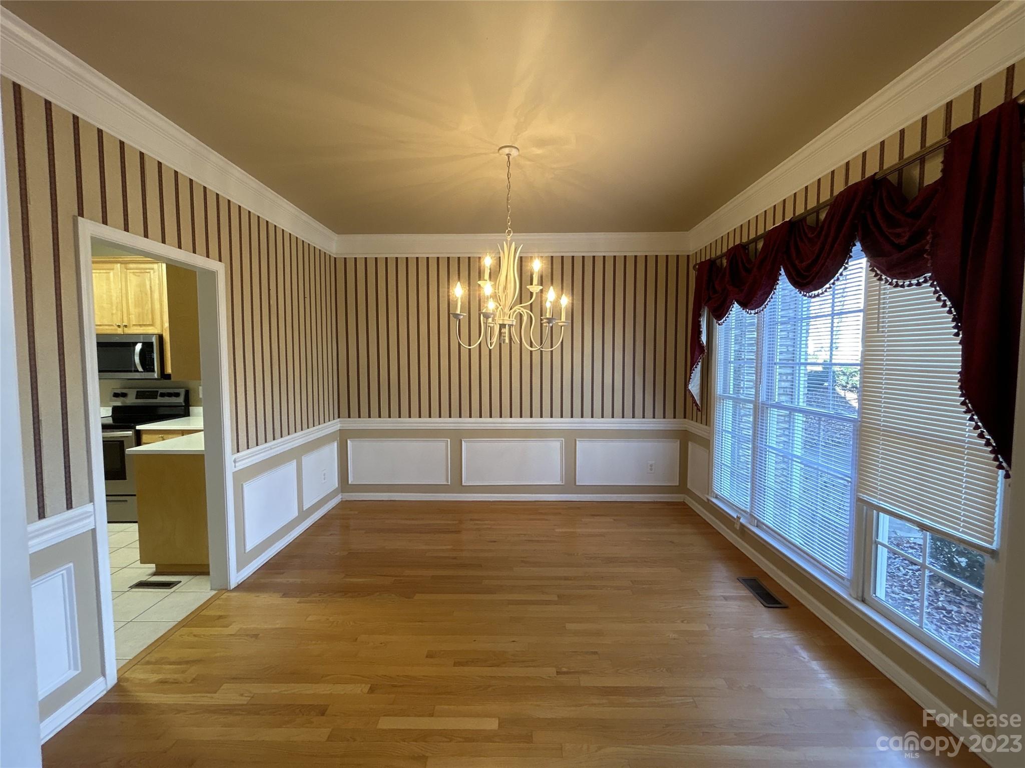 Hampton Ridge - Residential Lease