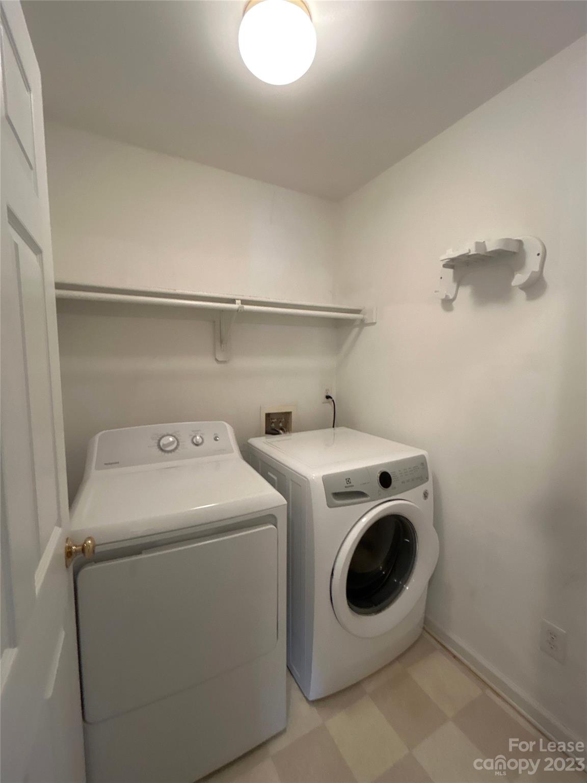 Hampton Ridge - Residential Lease