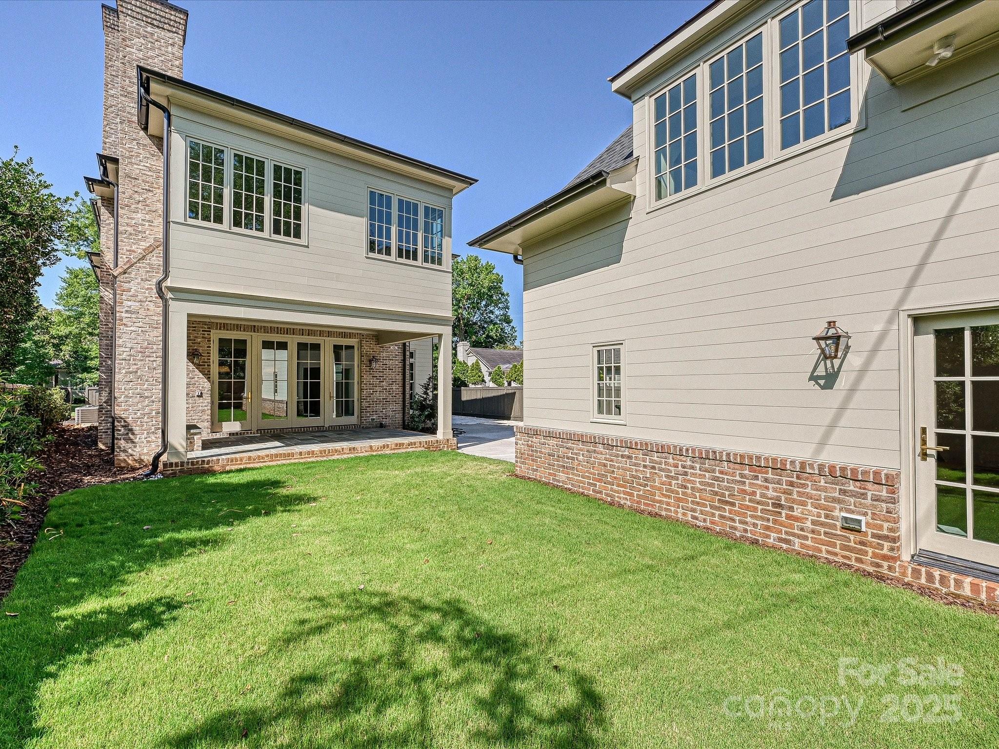 Myers Park - Residential