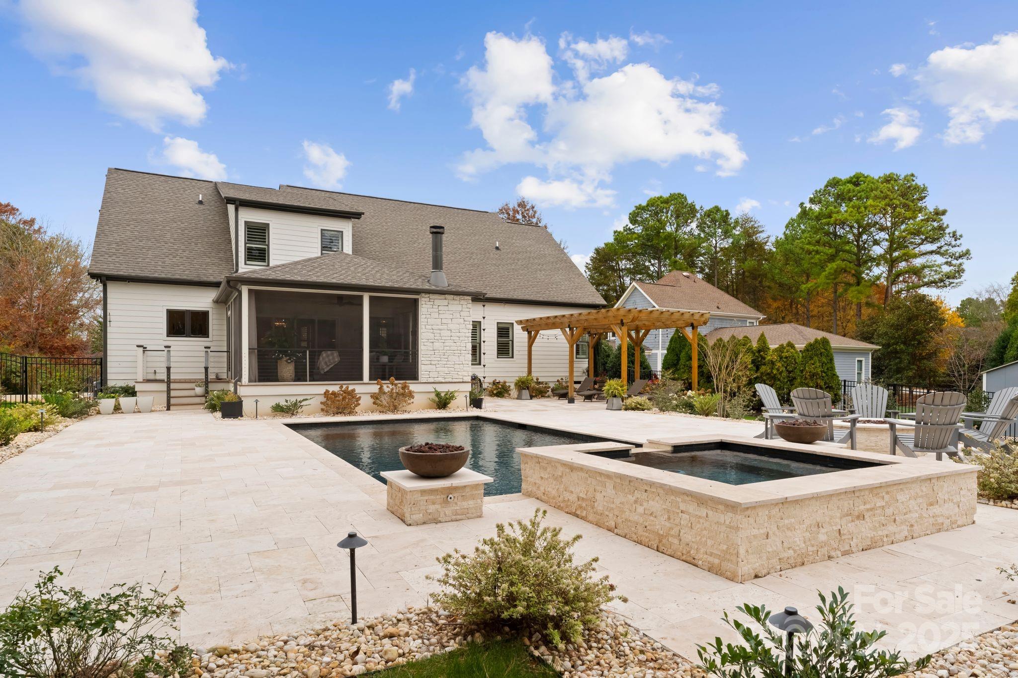 Craftsman Point - Residential