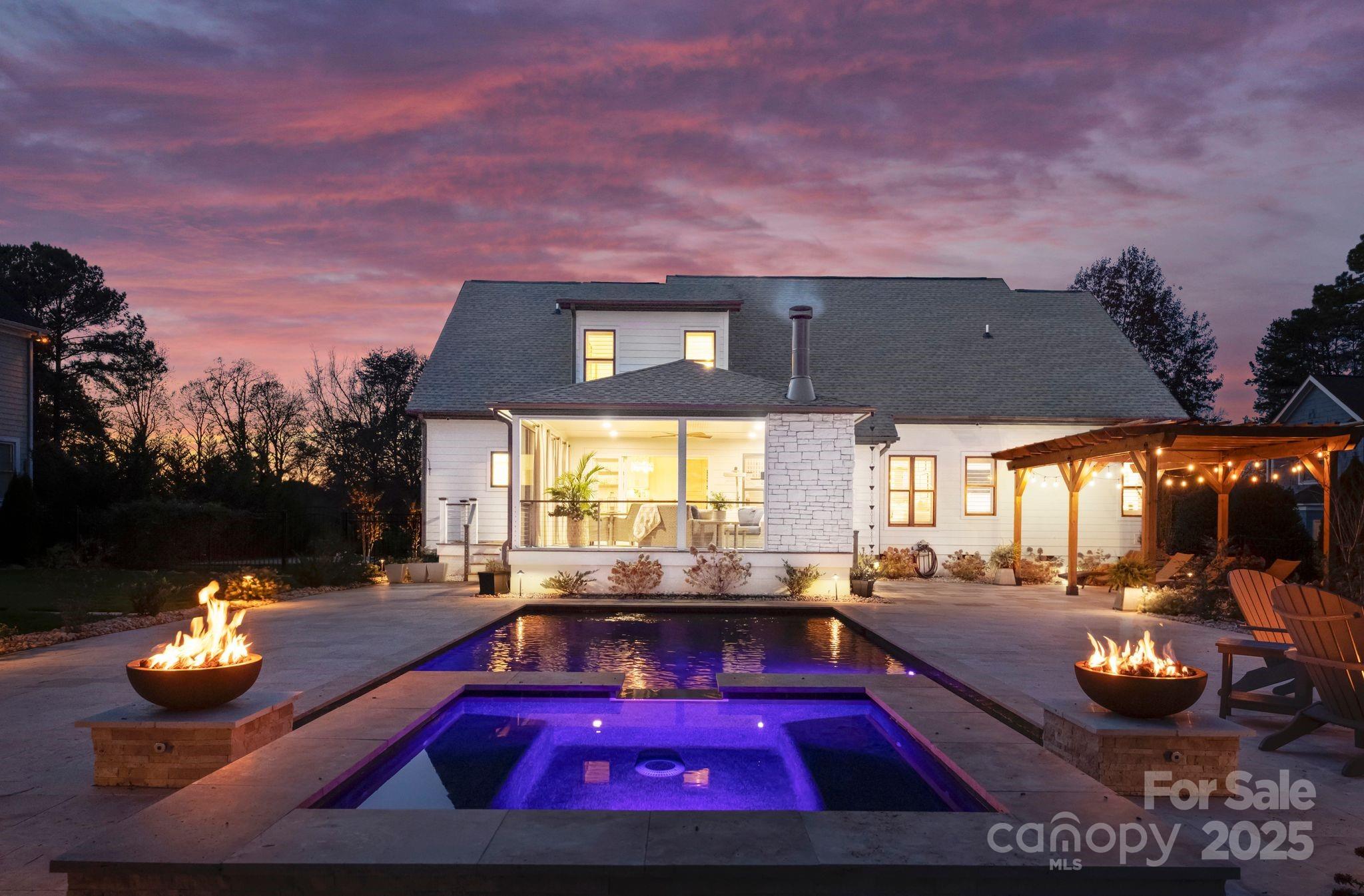 Craftsman Point - Residential