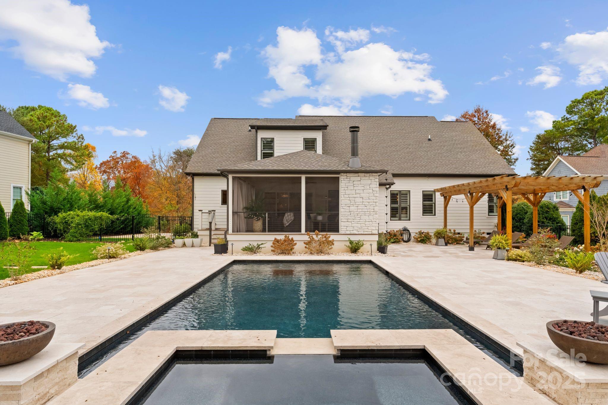 Craftsman Point - Residential