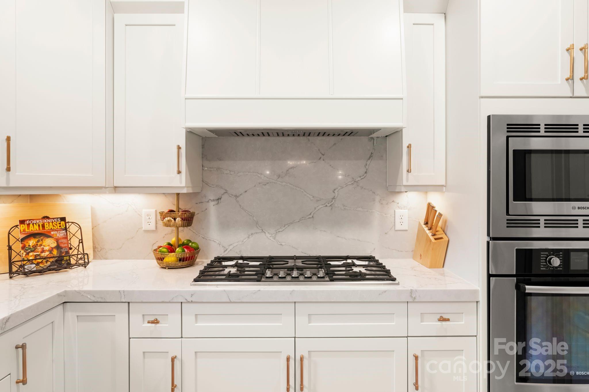 Craftsman Point - Residential