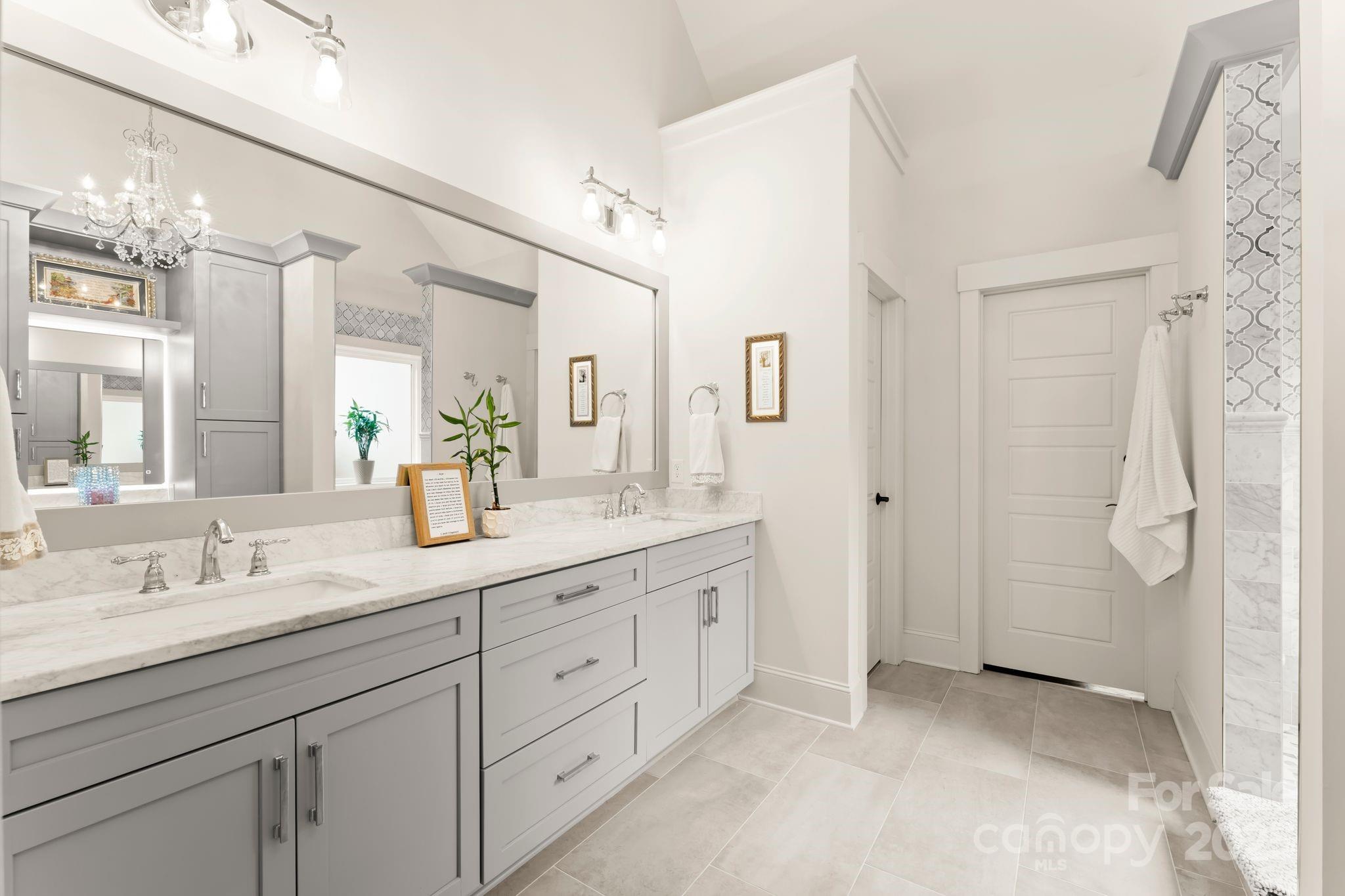 Craftsman Point - Residential