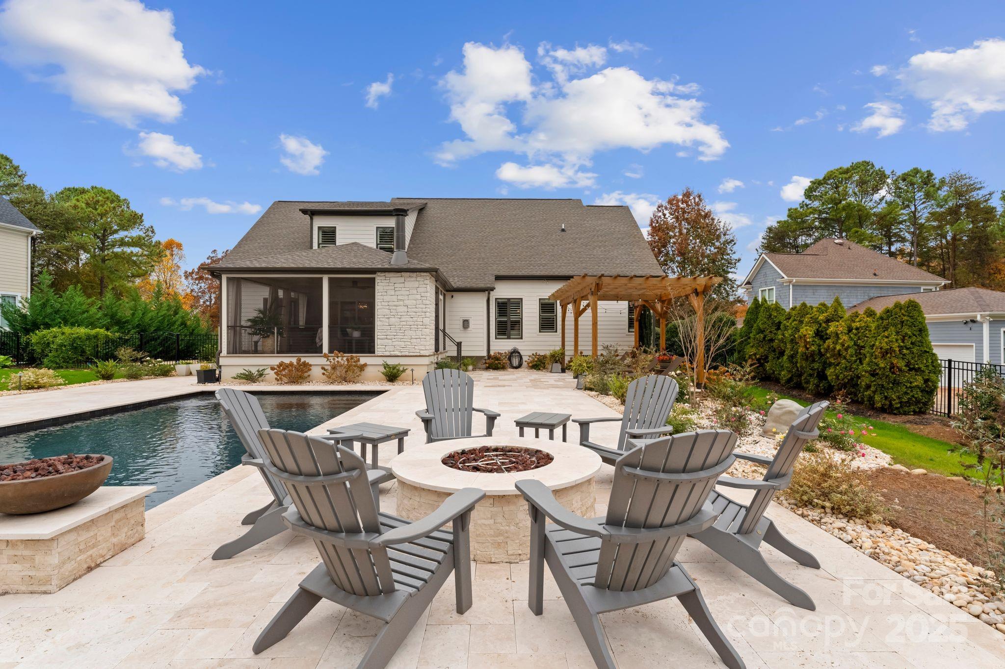 Craftsman Point - Residential