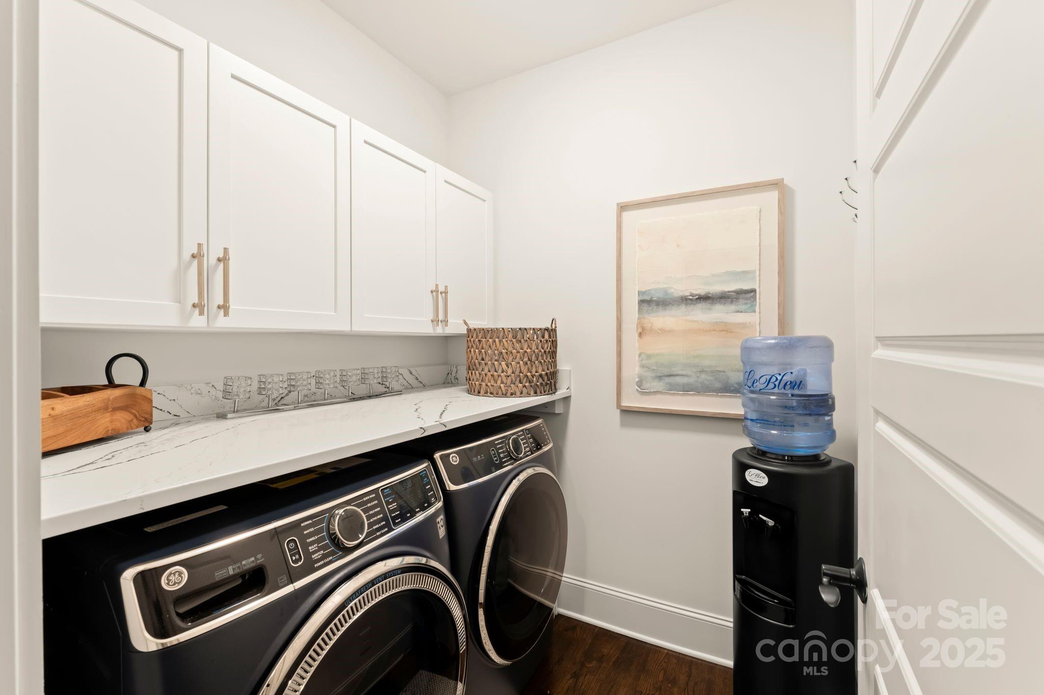 Craftsman Point - Residential