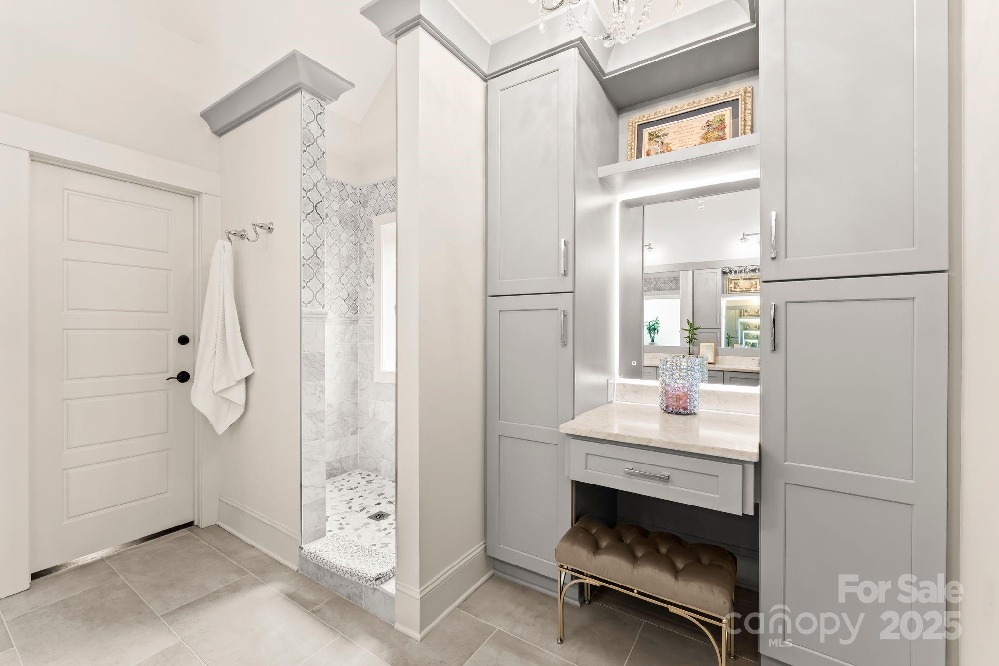 Craftsman Point - Residential