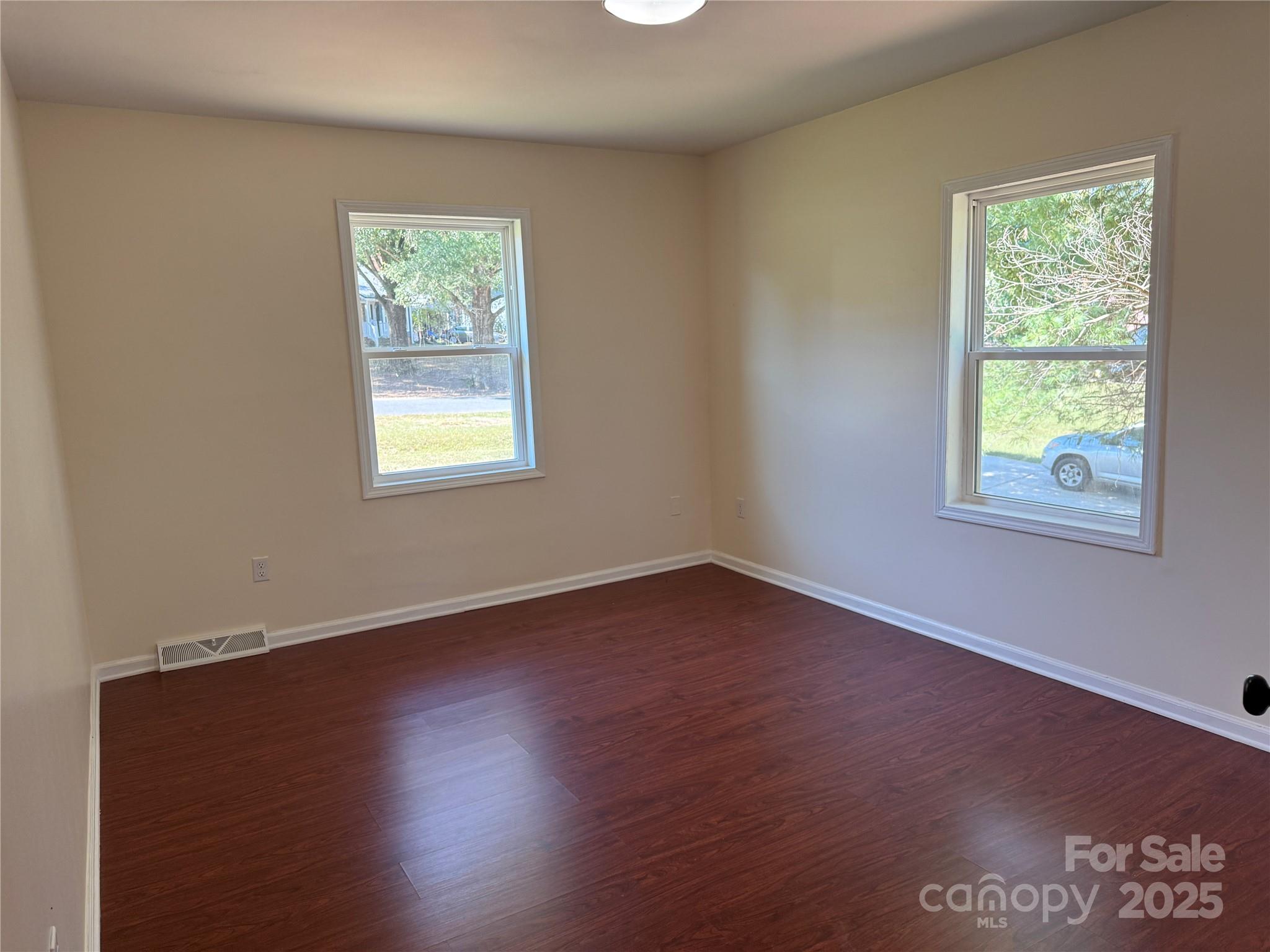 GREENBROOK - Residential