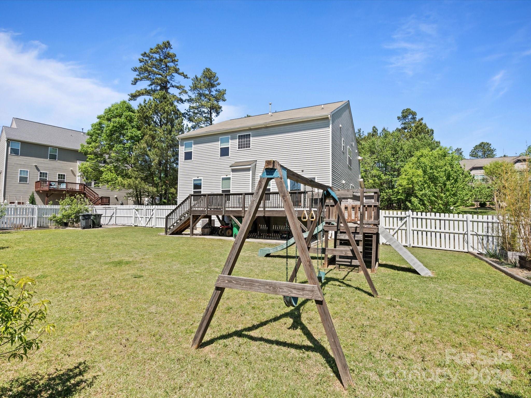 Somerset At Autumn Cove - Residential