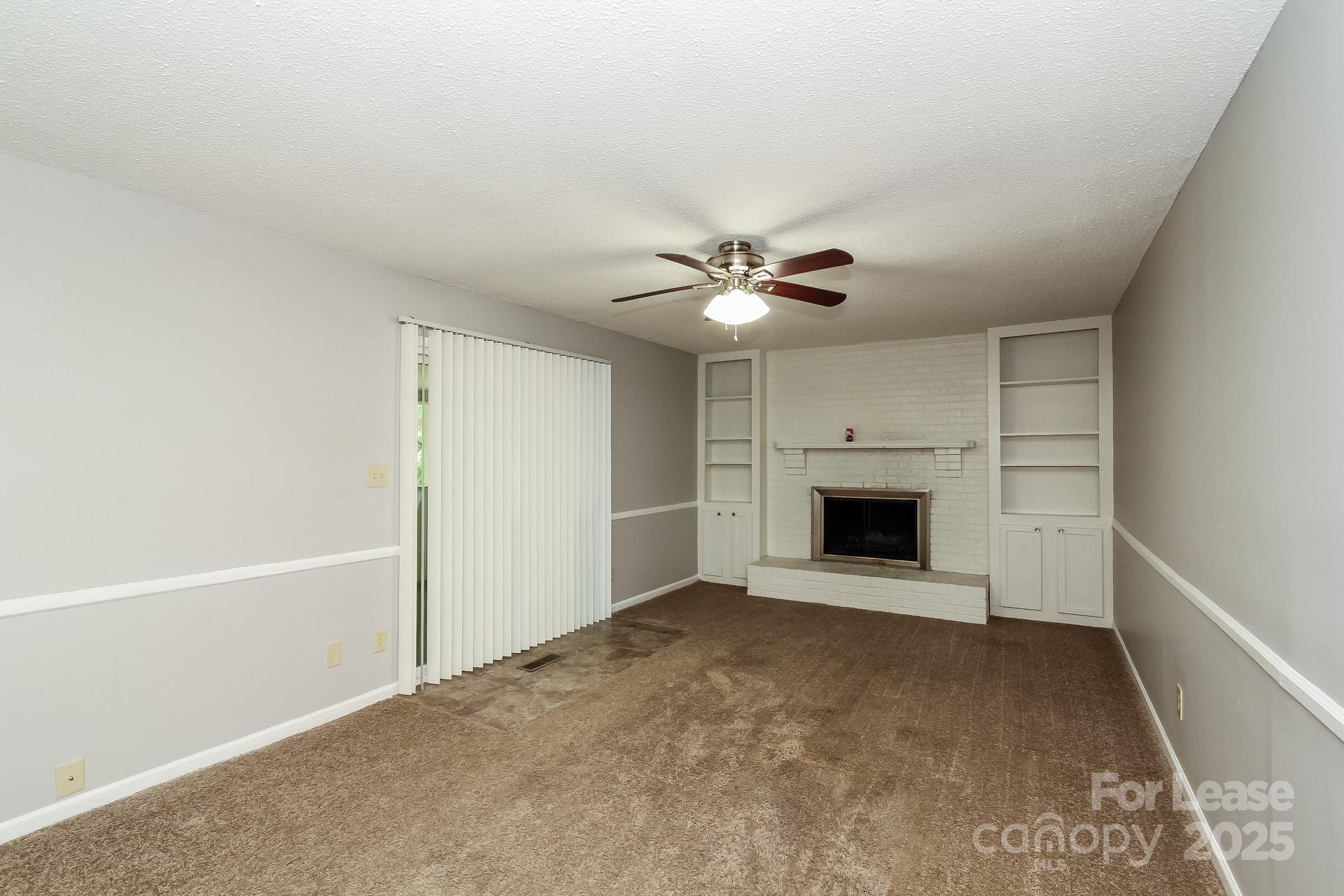 Shadow Lake - Residential Lease
