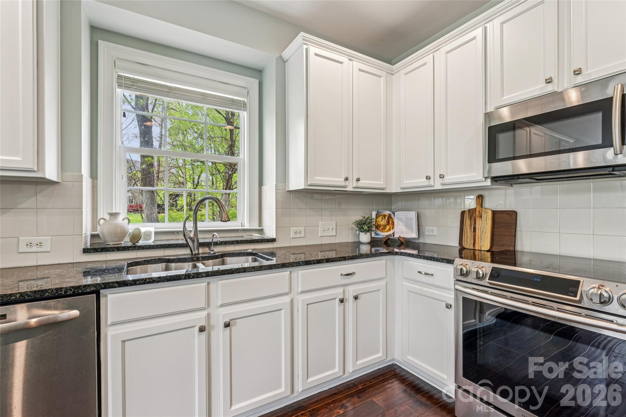 Highland Creek - Residential