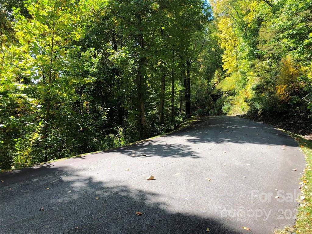 30 Cadillac Pointe 30