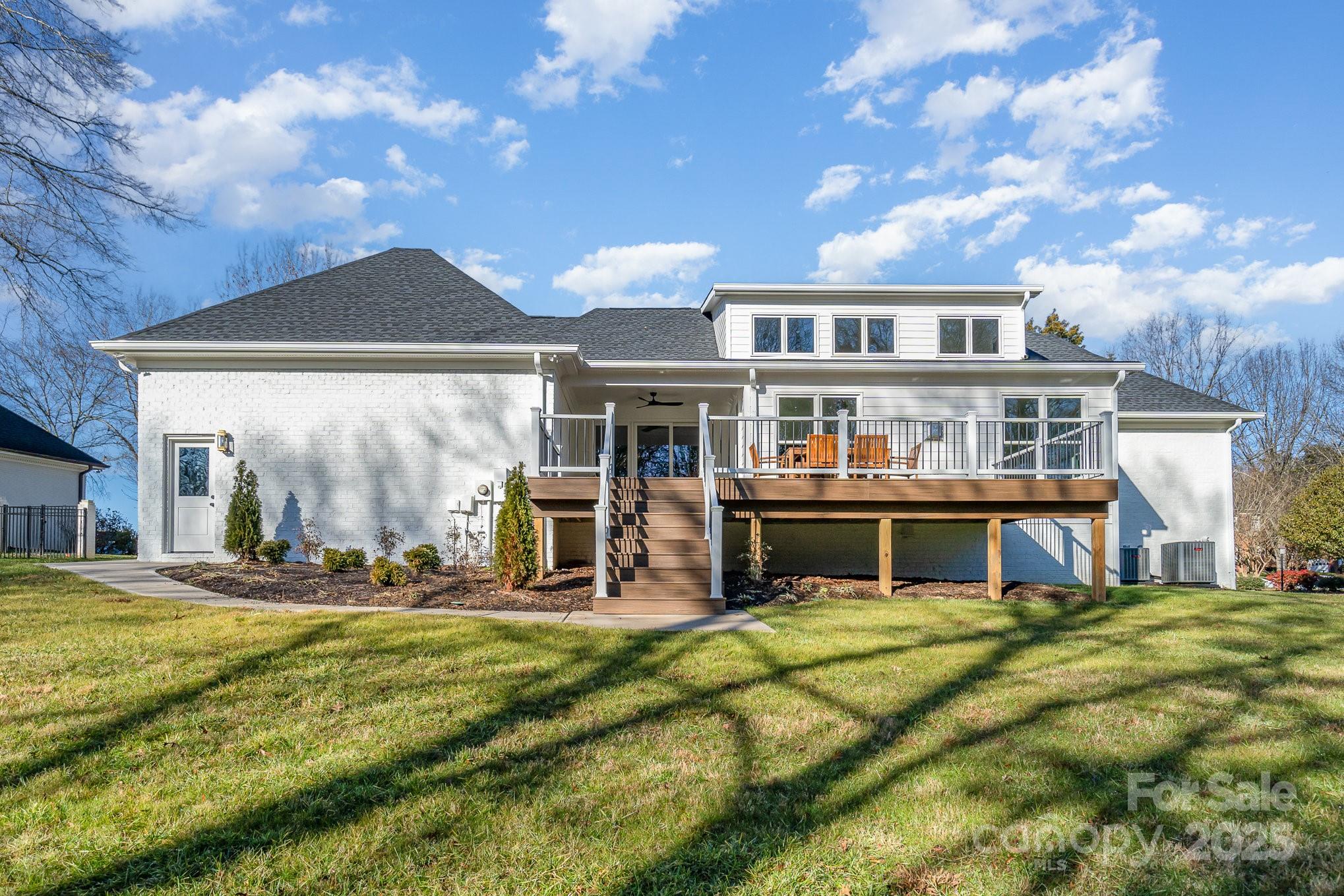 Montibello - Residential