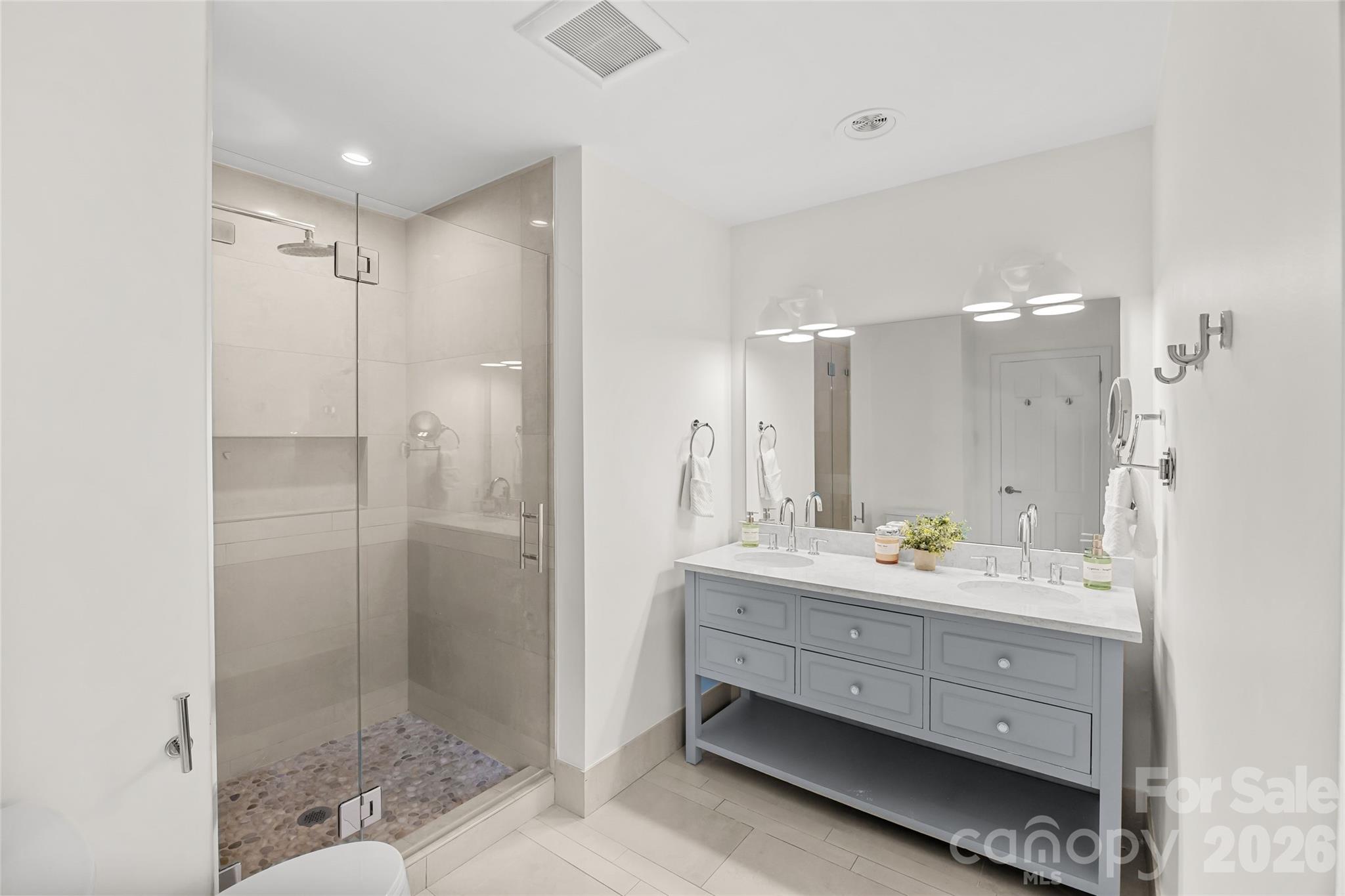 Lansdowne - Residential