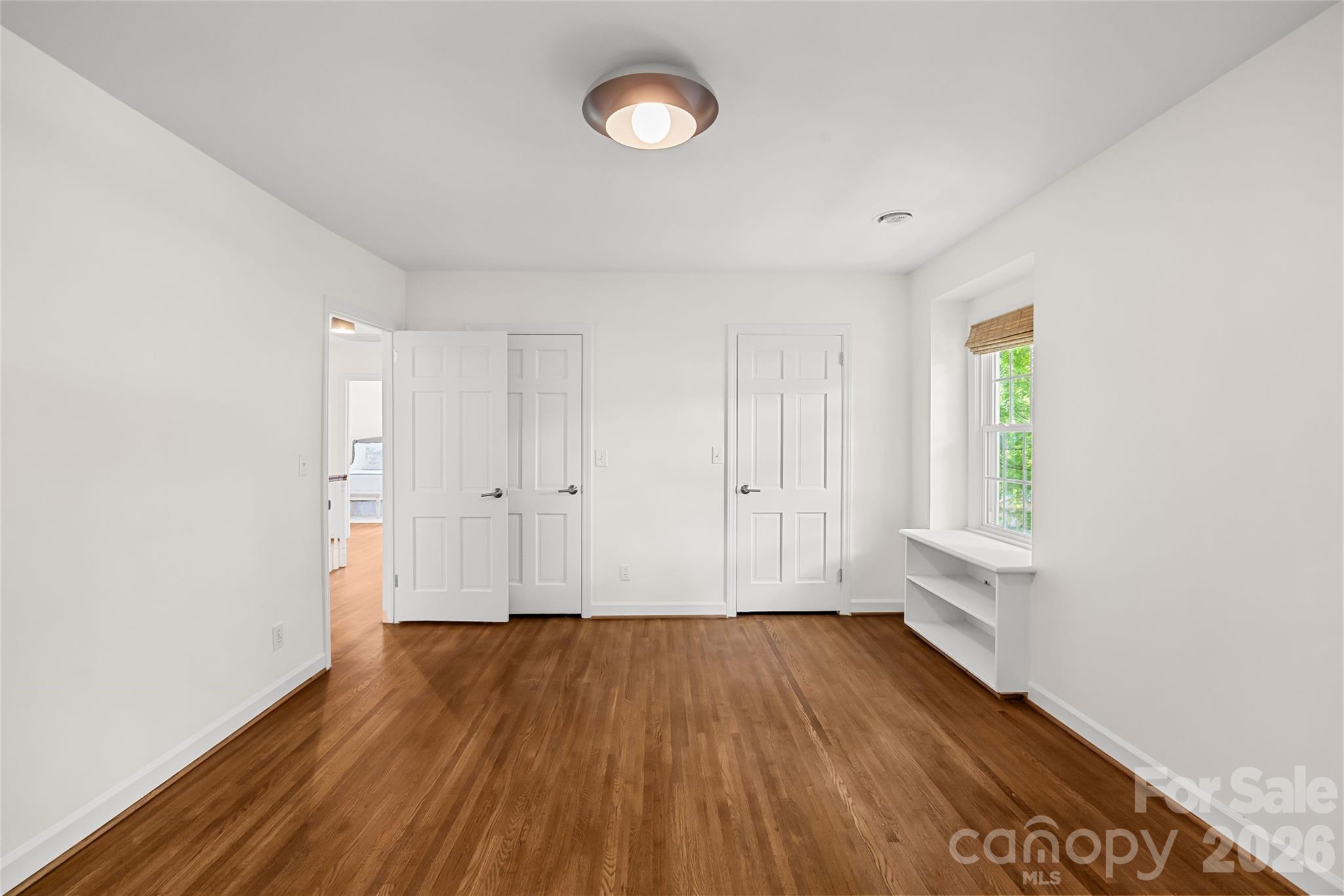 Lansdowne - Residential