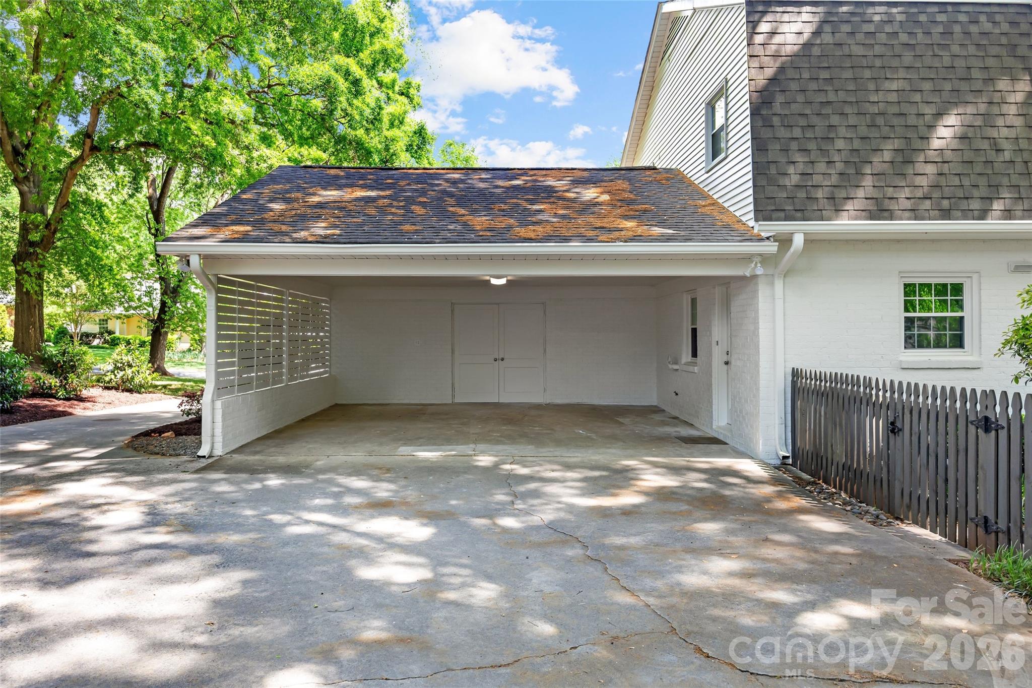 Lansdowne - Residential