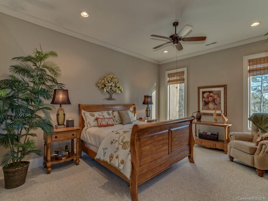 Vista At Bills Mountain - Residential