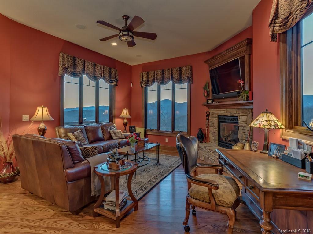 Vista At Bills Mountain - Residential