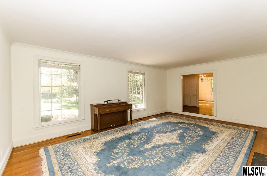 Forest Hills - Residential