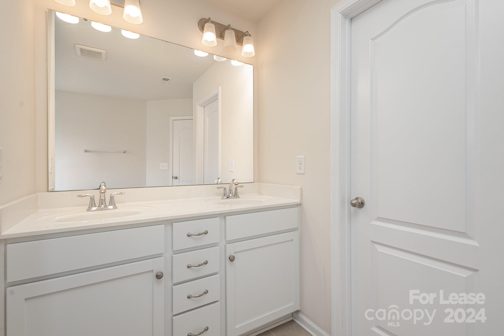 Waterside at the Catawba - Residential Lease