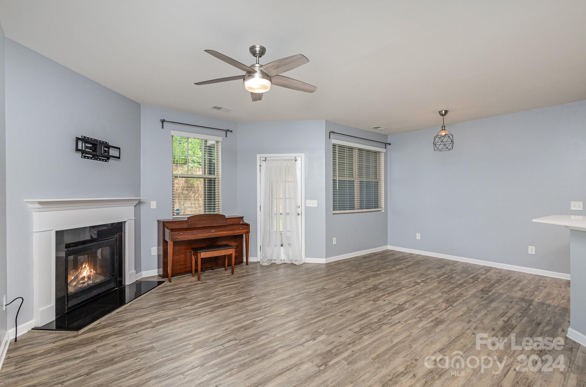 Waterside at the Catawba - Residential Lease