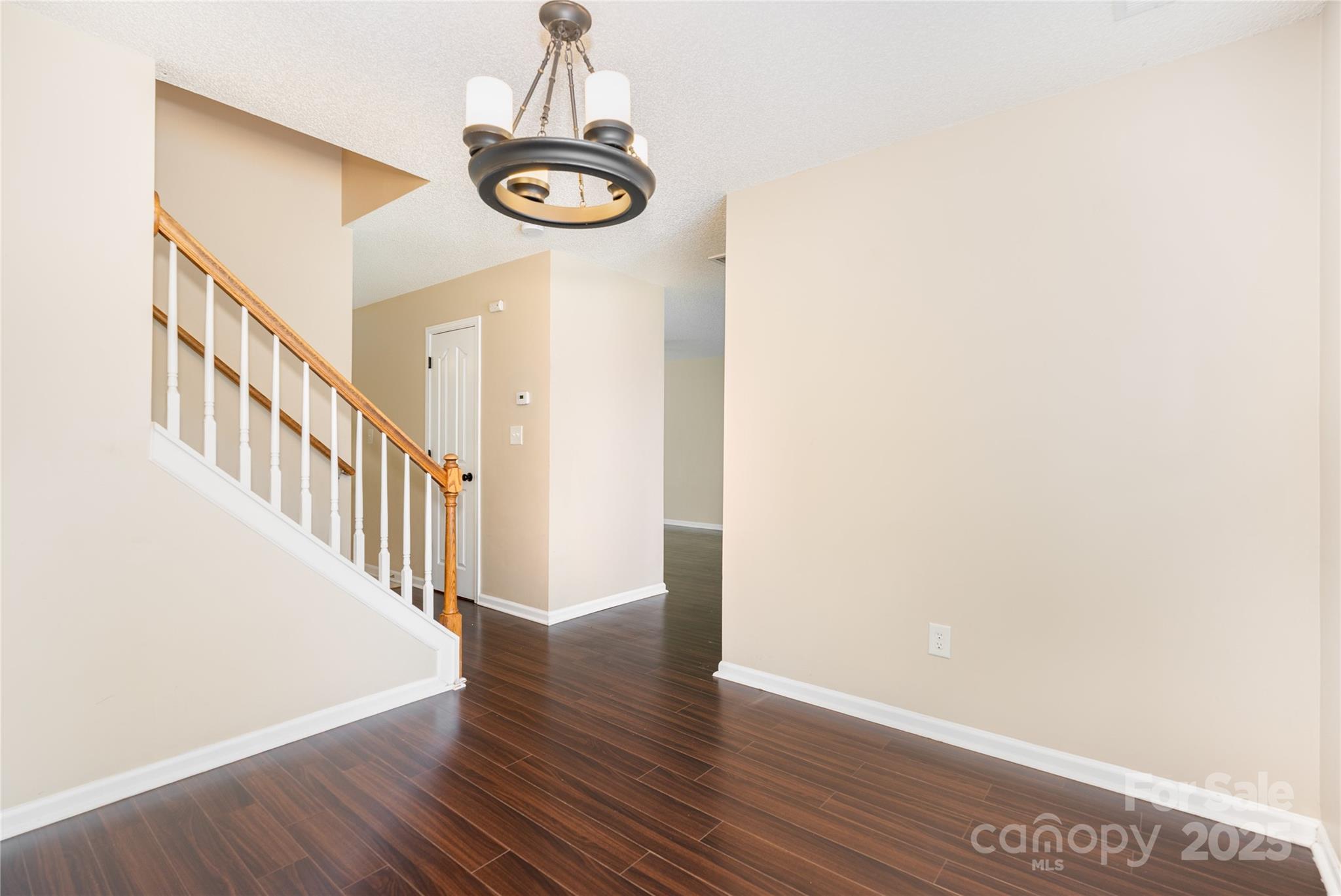 2802 Granstark Court