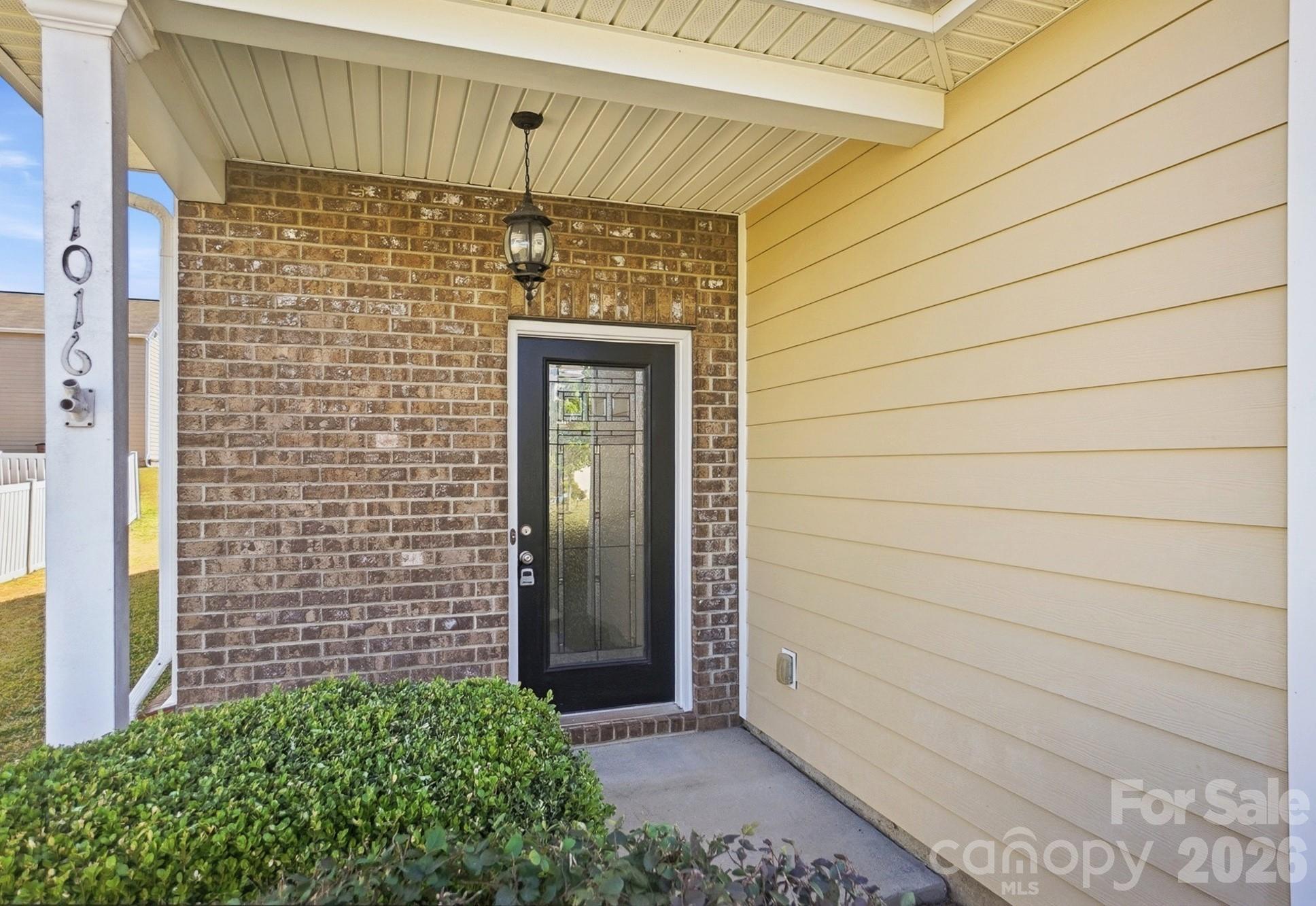 1016 Garden Web Road