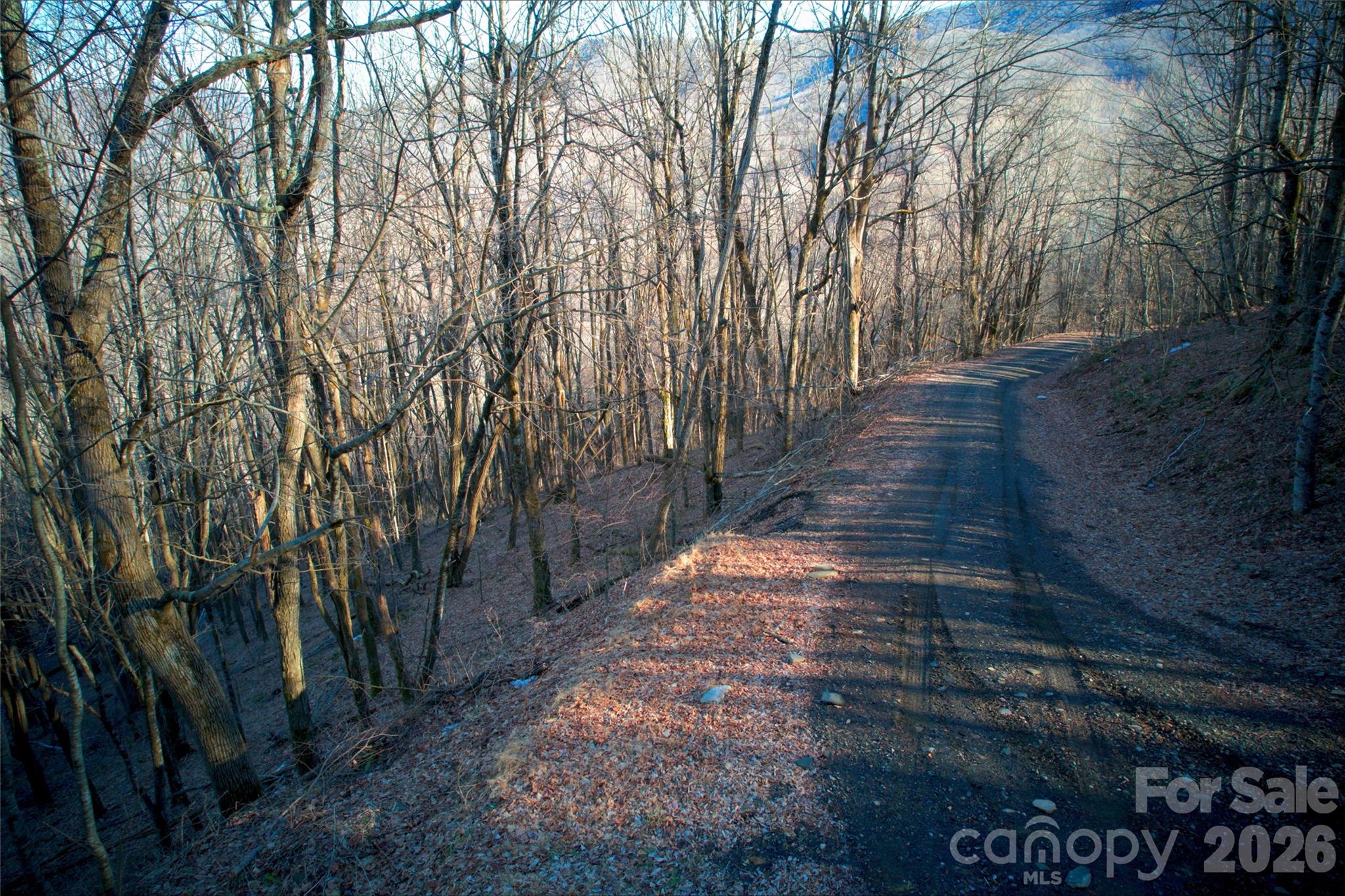 The Highlands - Land