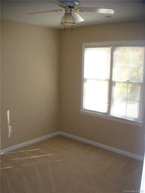 Highland Creek - Residential Lease