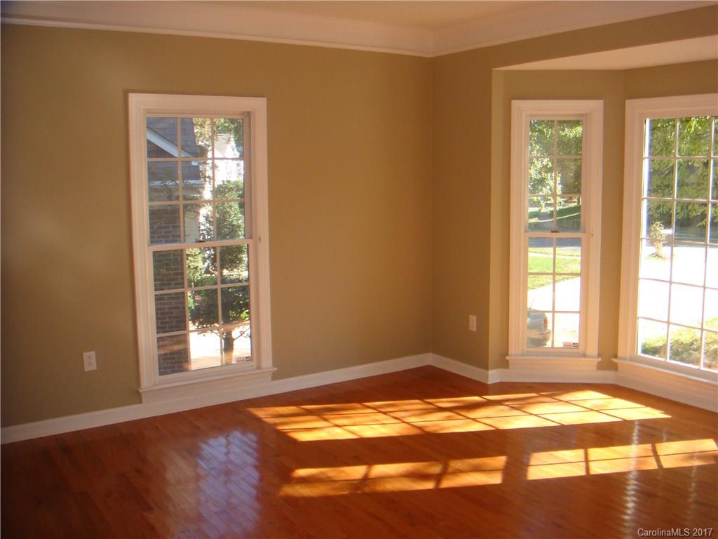 Highland Creek - Residential Lease