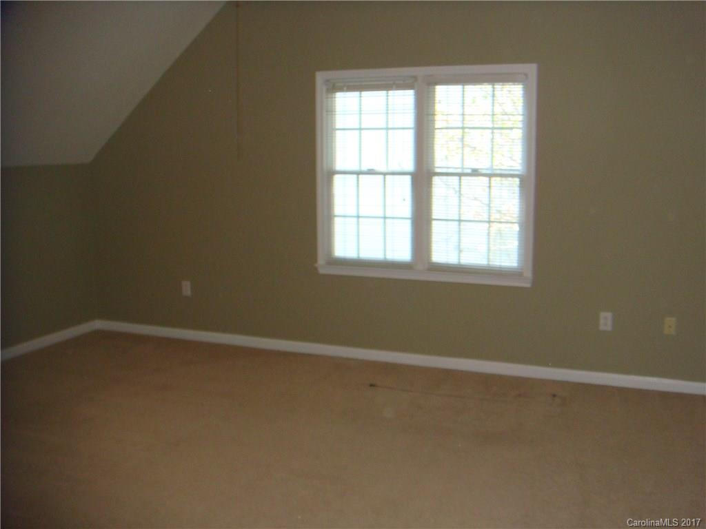 Highland Creek - Residential Lease