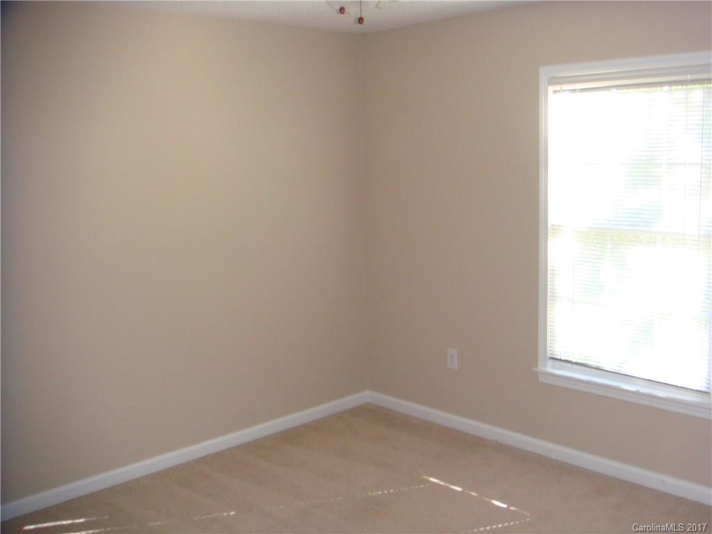 Highland Creek - Residential Lease