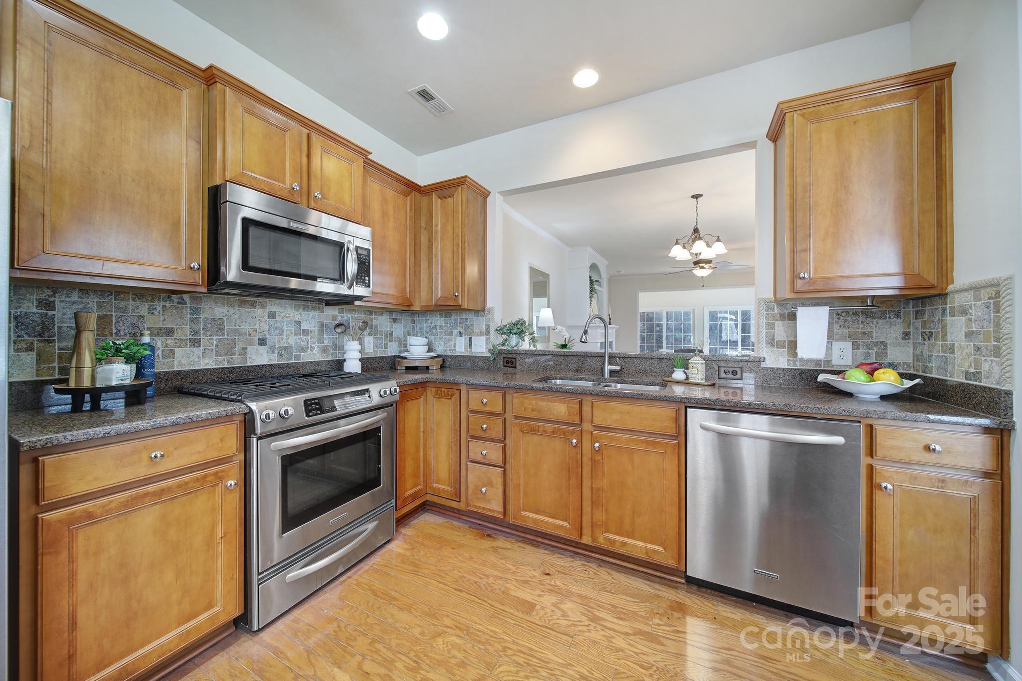 1488 River Bend Boulevard