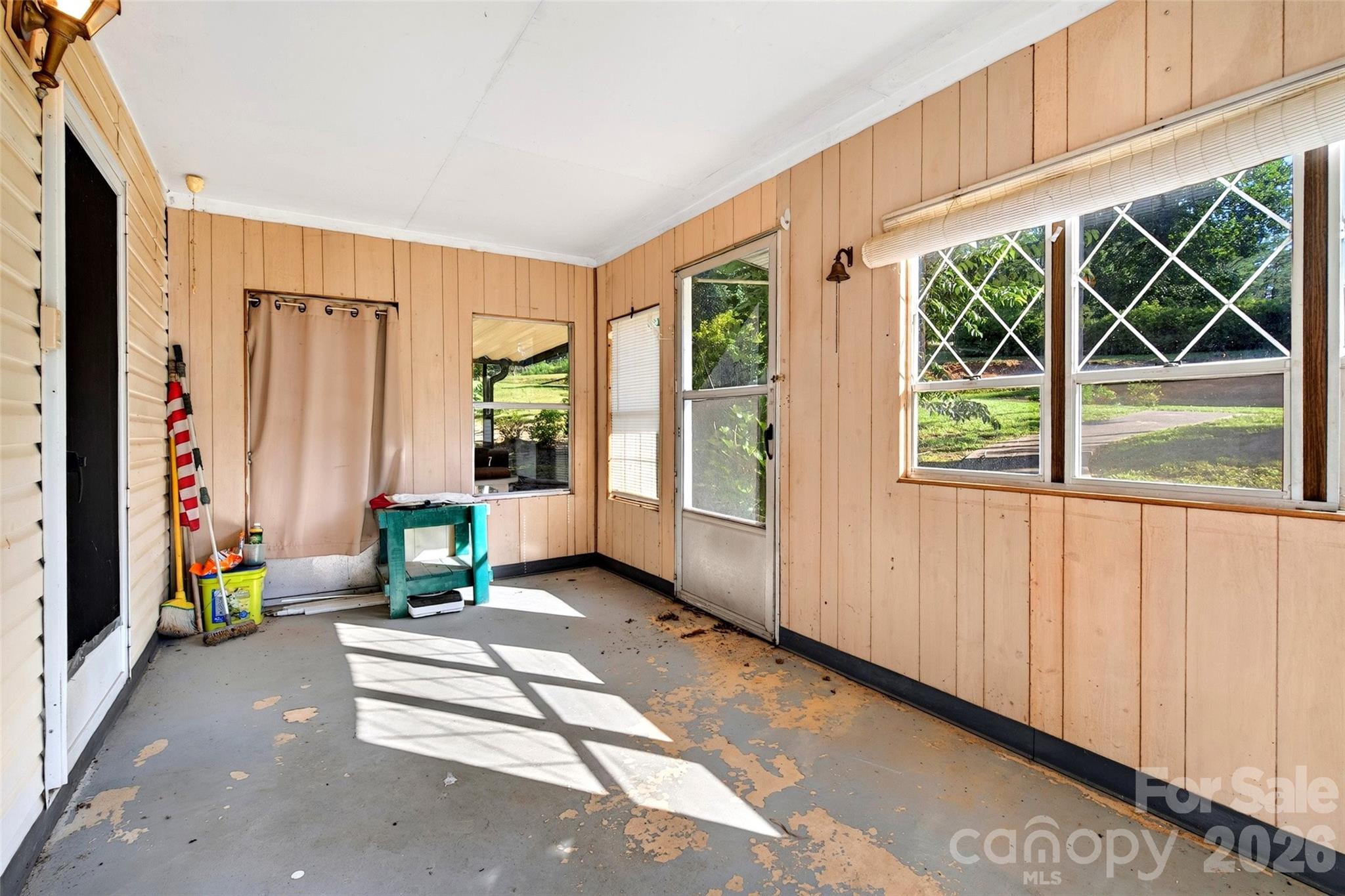 967 Moffitt Hill Road