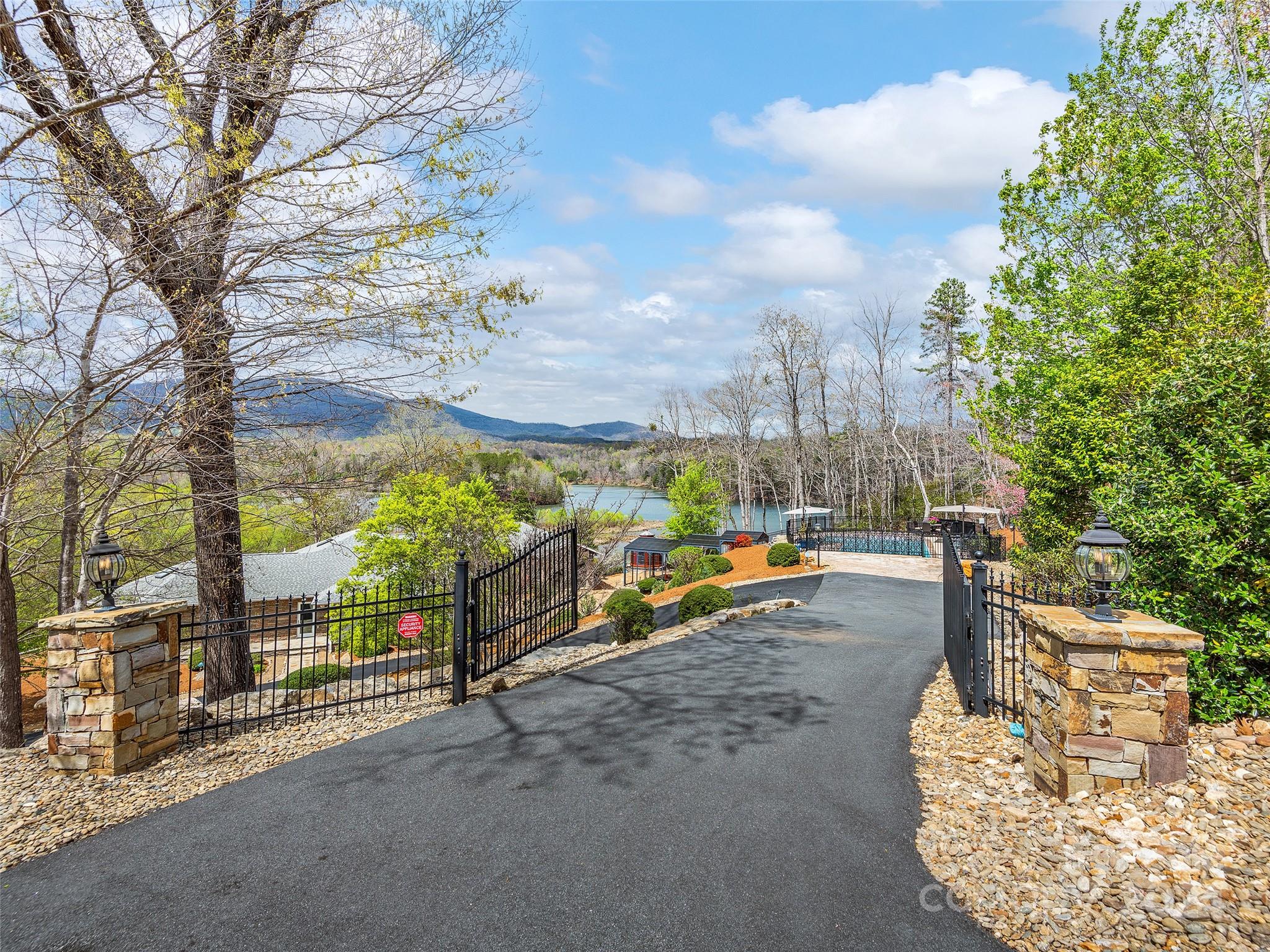 Lake Adger - Residential