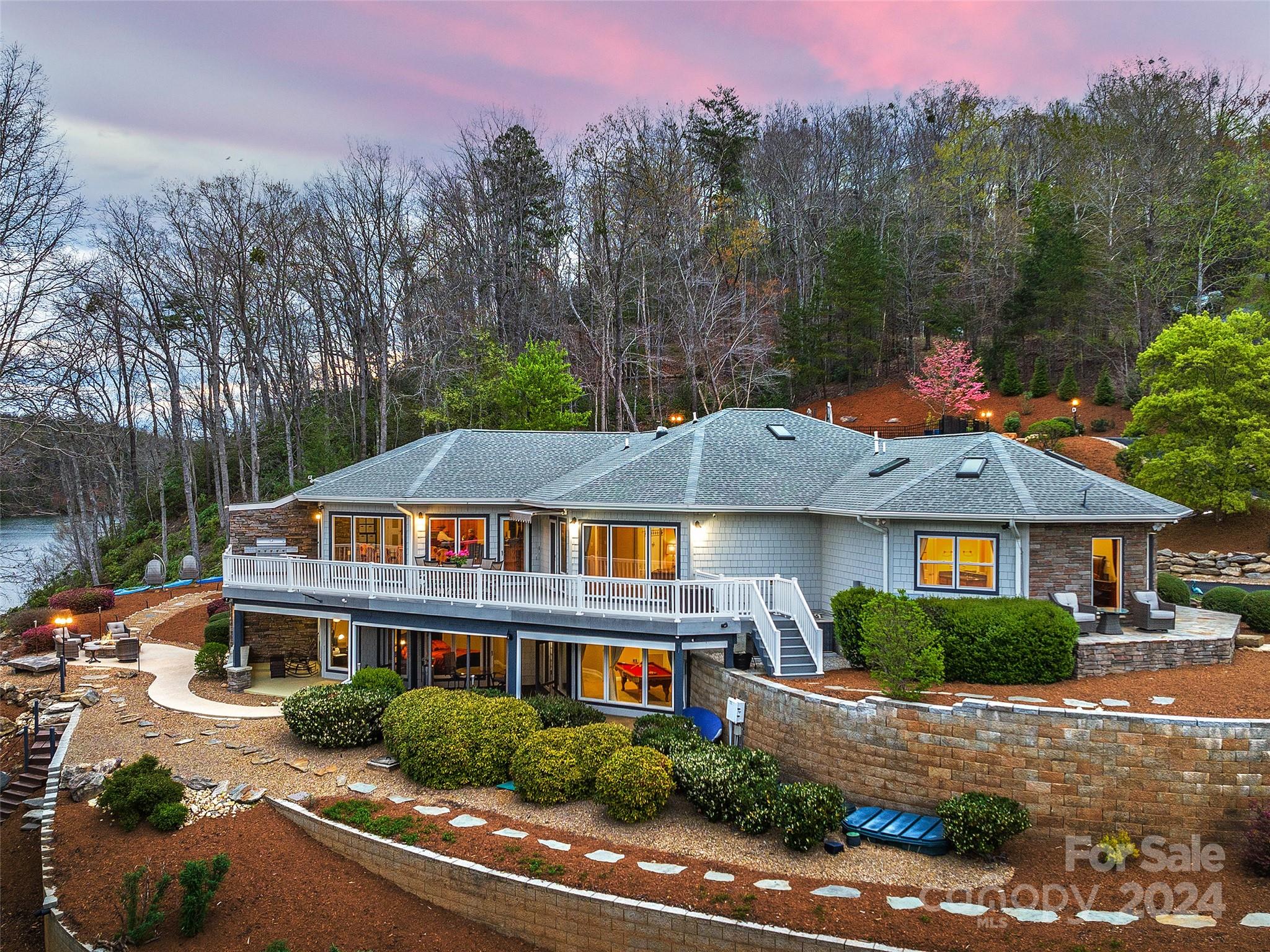 Lake Adger - Residential