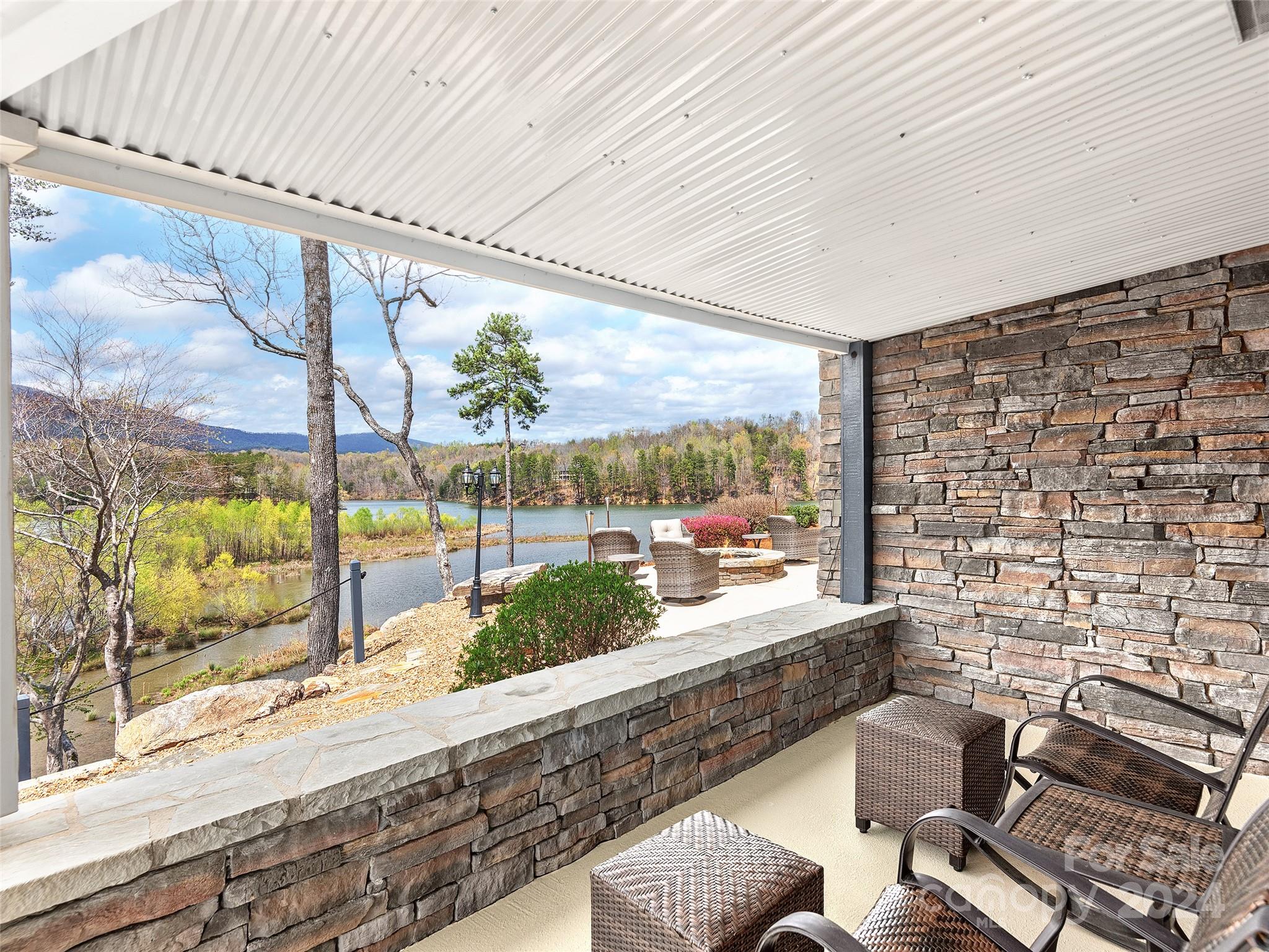 Lake Adger - Residential