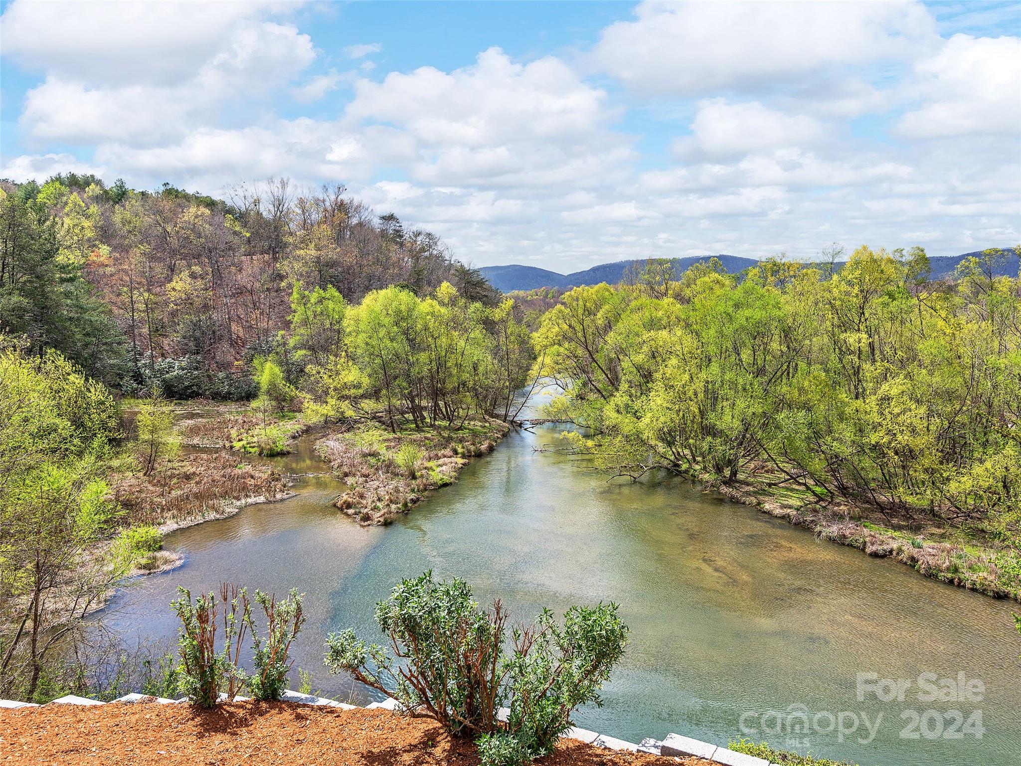 Lake Adger - Residential