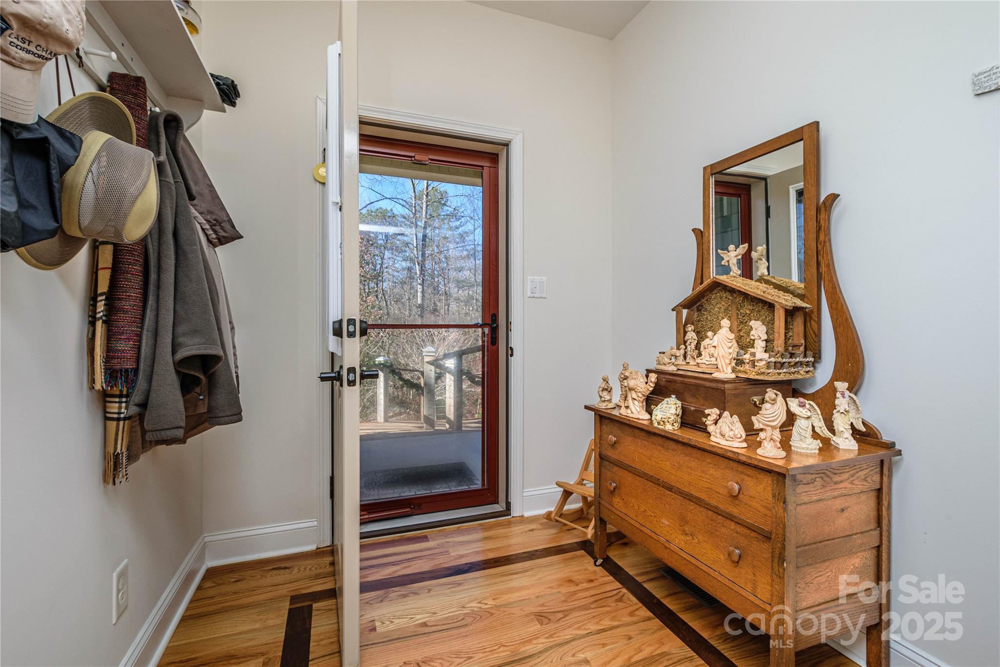 281 Ewbank Road
