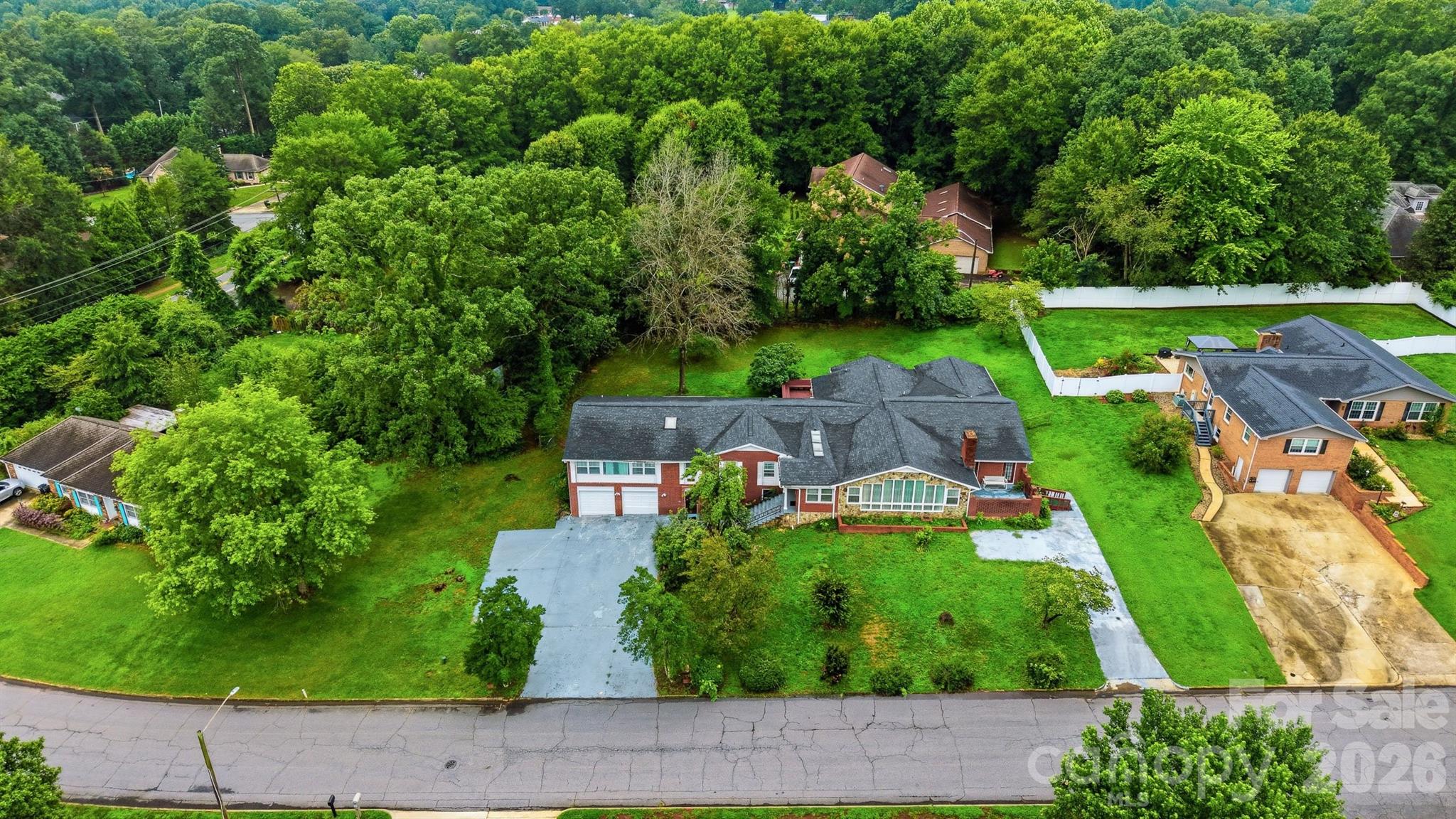 103 Castlegate Drive