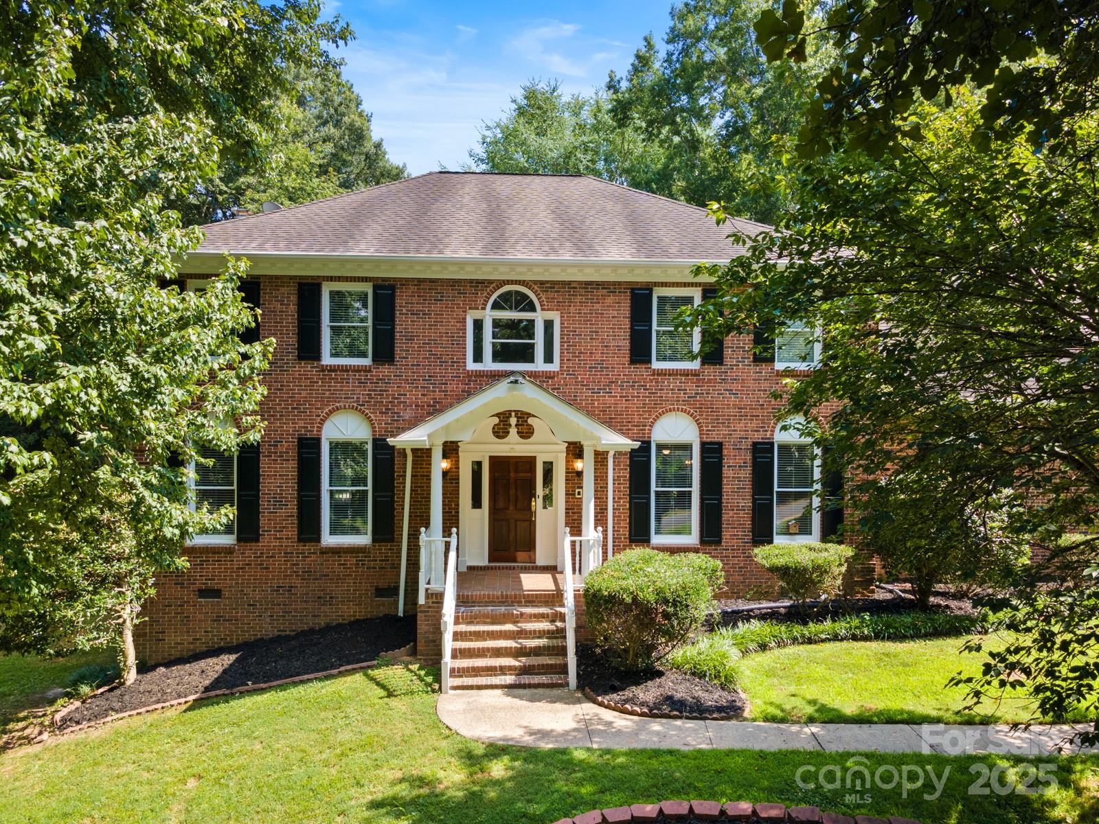 1134 Willow Oaks Trail