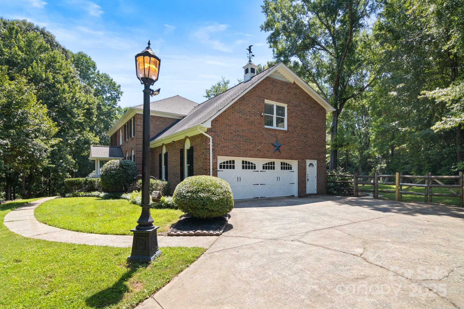 1134 Willow Oaks Trail