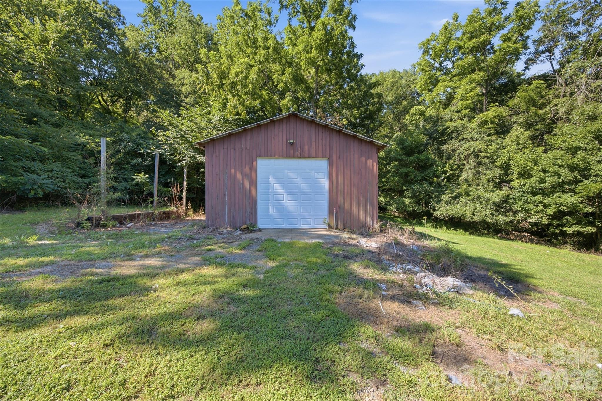 9820 Nc Hwy 73 Highway E