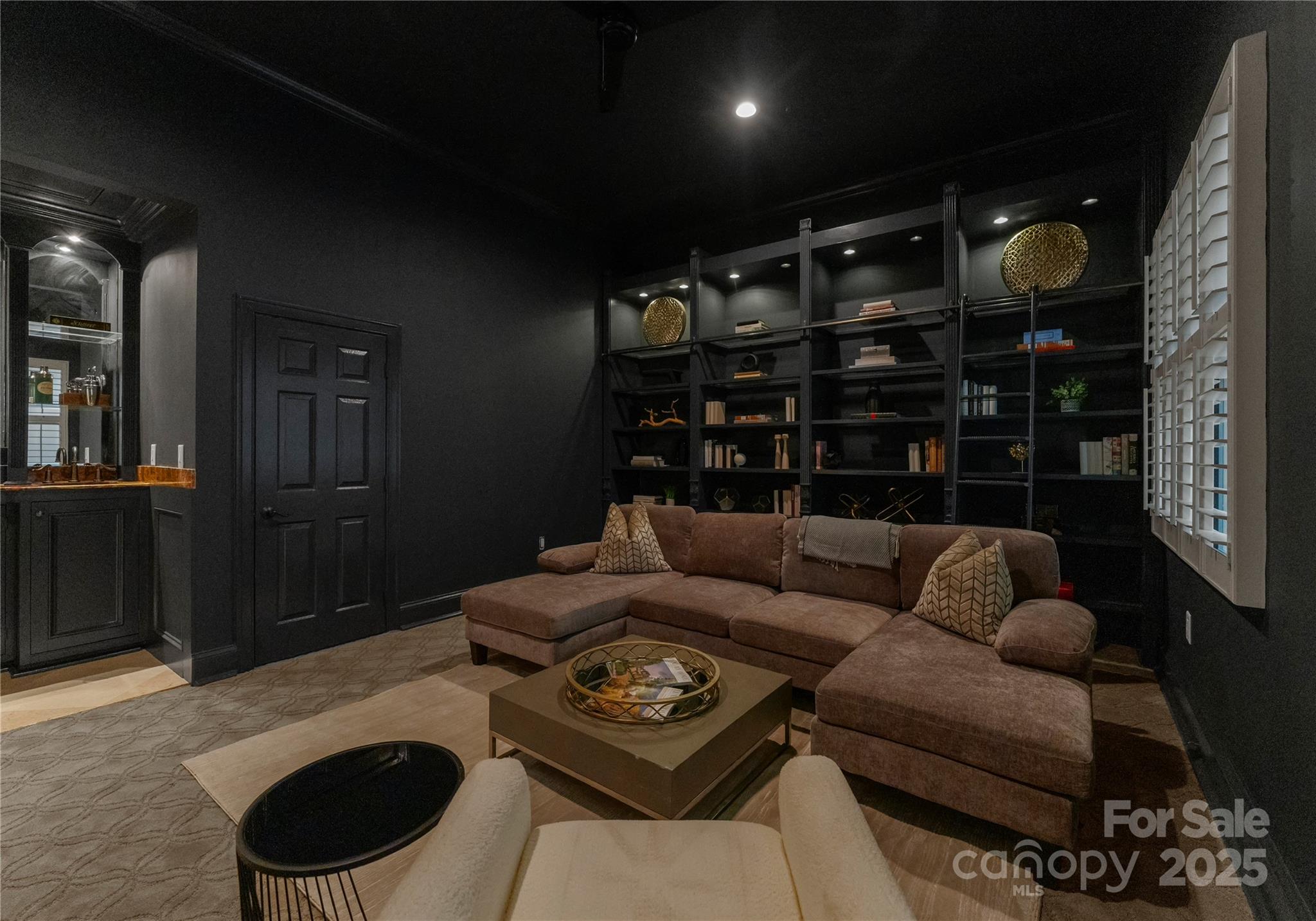 Iveys Townhomes - Residential