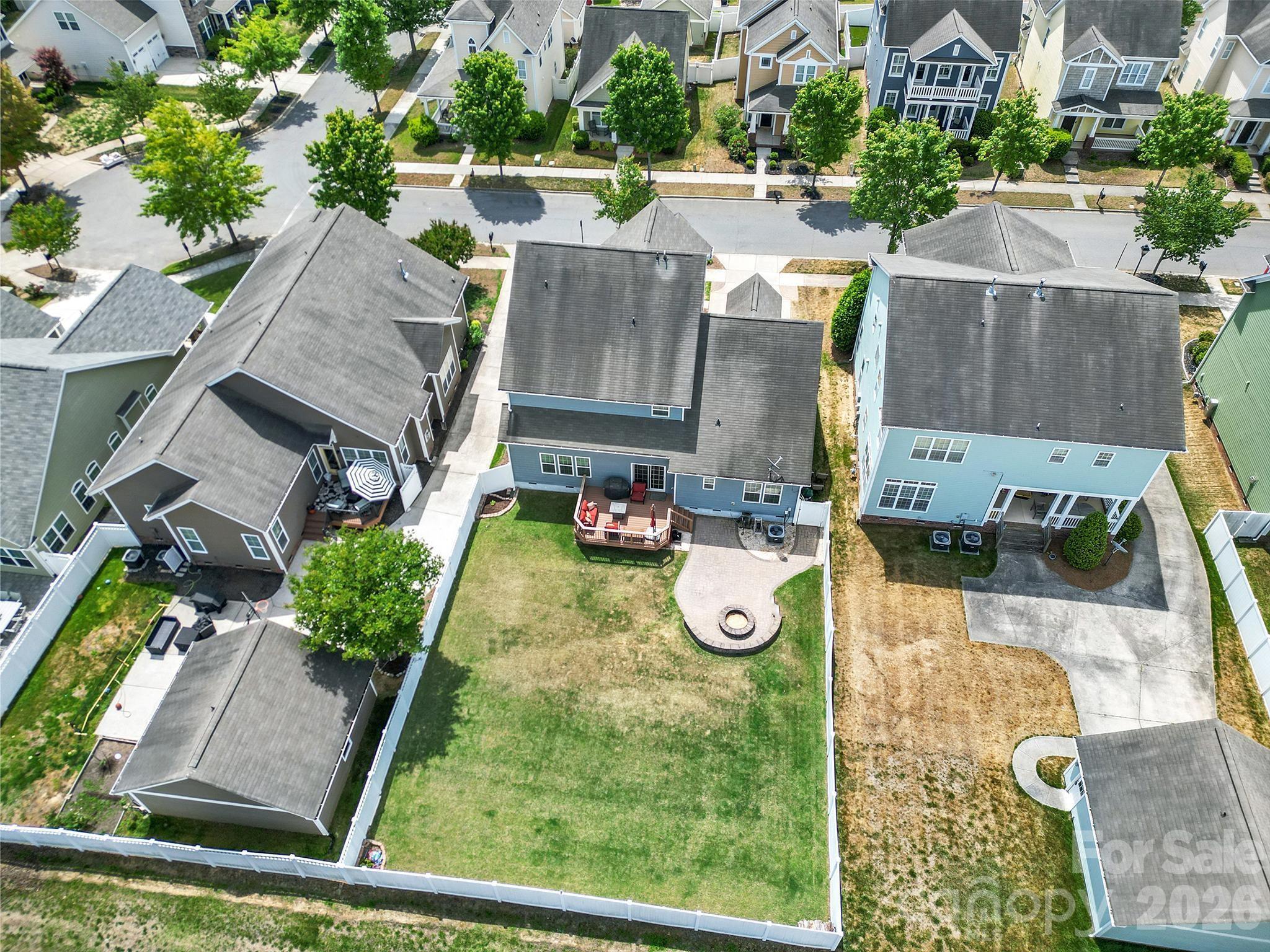 Summers Walk - Residential